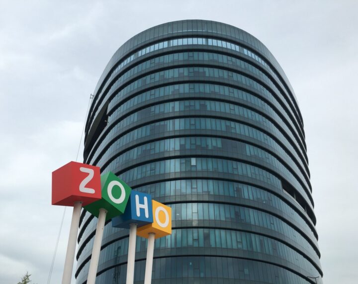 Zoho CRM – Zintegruj swoją centralę
